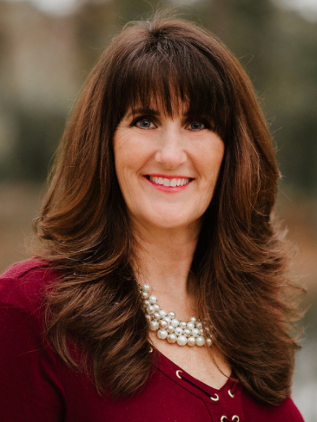 Headshot of Rebecca Talley.